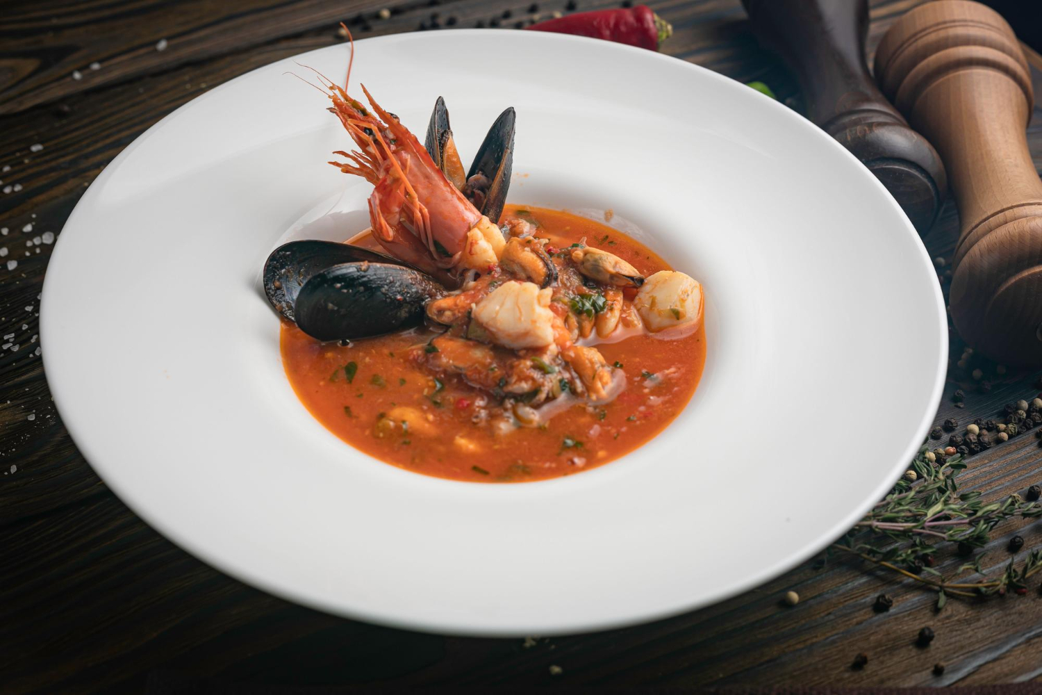 vraie bouillabaisse au restaurant